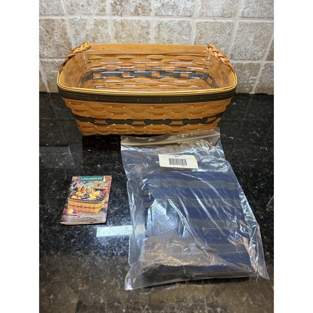 NEW Longaberger 1997 Collectors Club Welcome Home Basket: Box, Liner & Protector